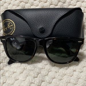 Rayaban wayfarer sunglasses